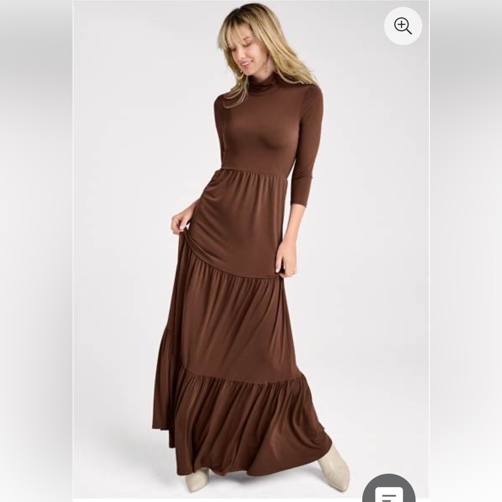 NWT…Great little Maxi Dress…Open Back Sz M